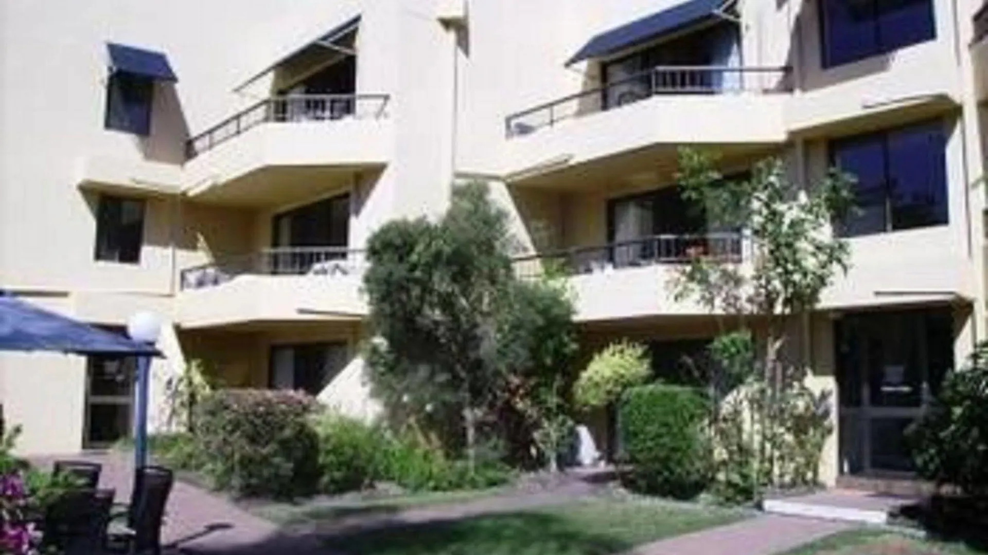 Aparthotel Grangewood Court Apartments Gold Coast