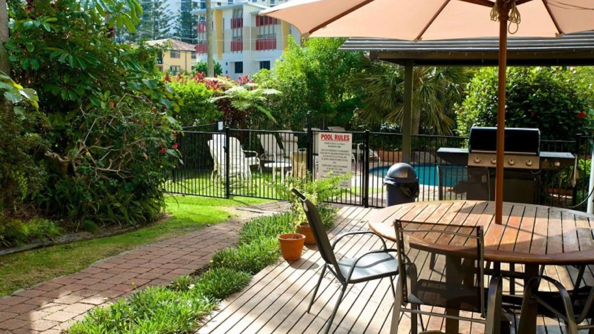 Grangewood Court Apartments Gold Coast Aparthotel