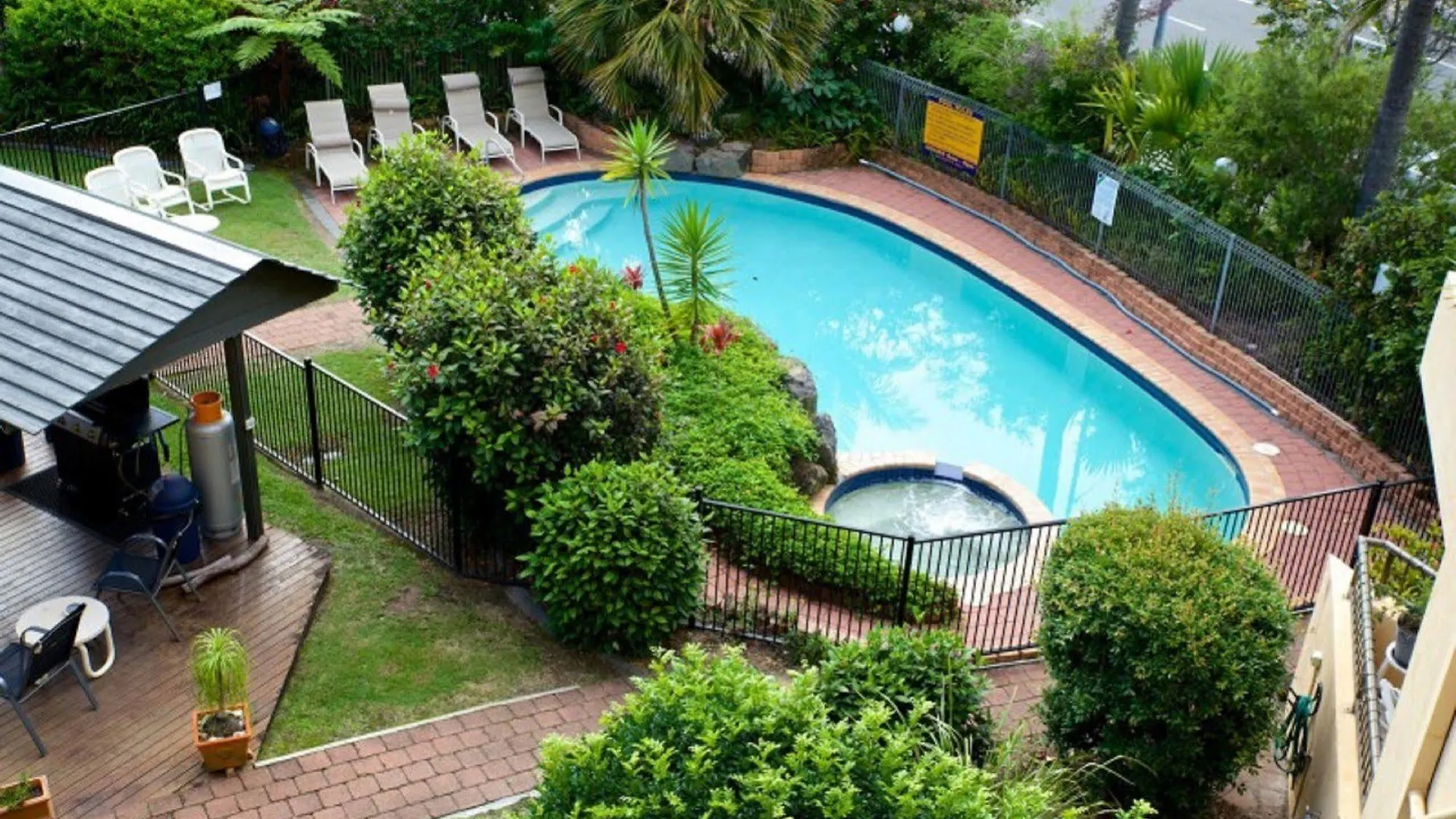 *** Aparthotel Grangewood Court Apartments Gold Coast Australia